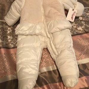 Jessica Simpson Snow Suit ❄️